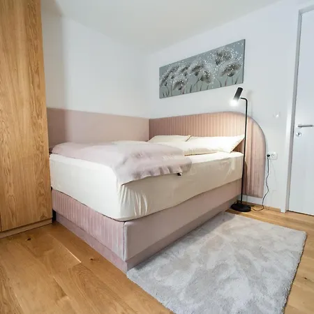 Apartment Bor In Bor Luxury With Sauna & Garden - Kranjska Gora