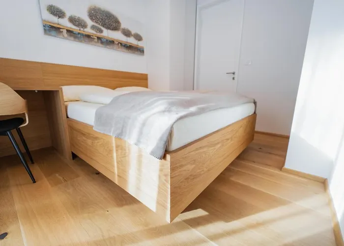 Bor In Bor Luxury With Sauna & Garden - Apartma *